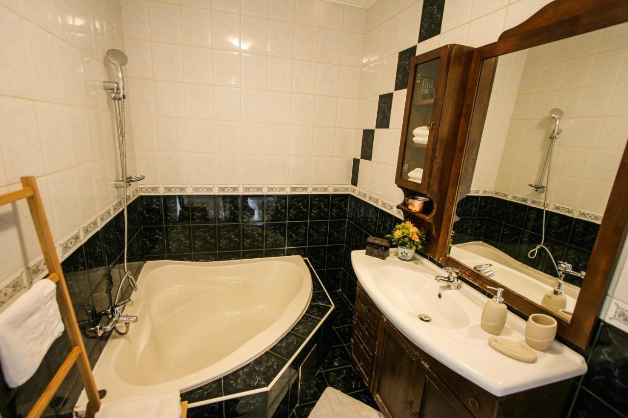 Apartman Iva Krasica  Buitenkant foto