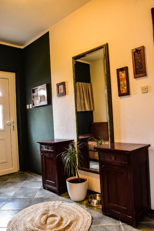 Apartman Iva Krasica  Buitenkant foto